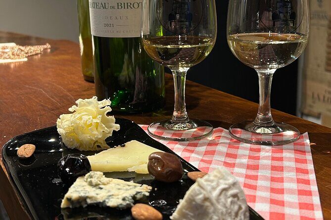 Tasting of Bordeaux White Wines Wine and Cheese Pairing - Four terroir-driven Bordeaux whites, plus the region lesson