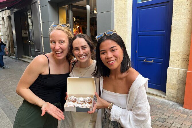 Traditional Gourmet Food & Wine Tour in Bordeaux - Hotel de Ville: the city’s power center, on foot