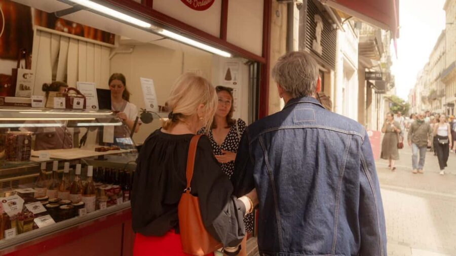 Walking Tour in Bordeaux with Tastings and Stories - Porte Dijeaux to Porte Cailhau: A Route Designed for Walking